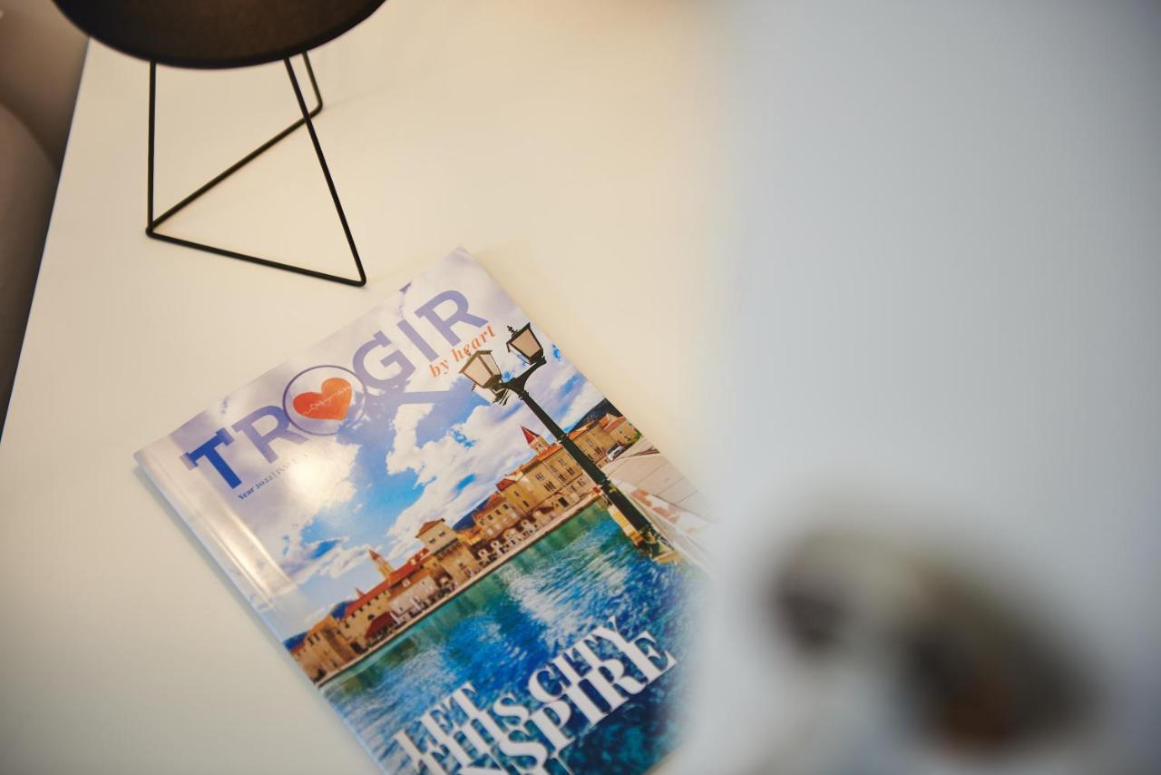 Apartmani Draga Trogir Zewnętrze zdjęcie