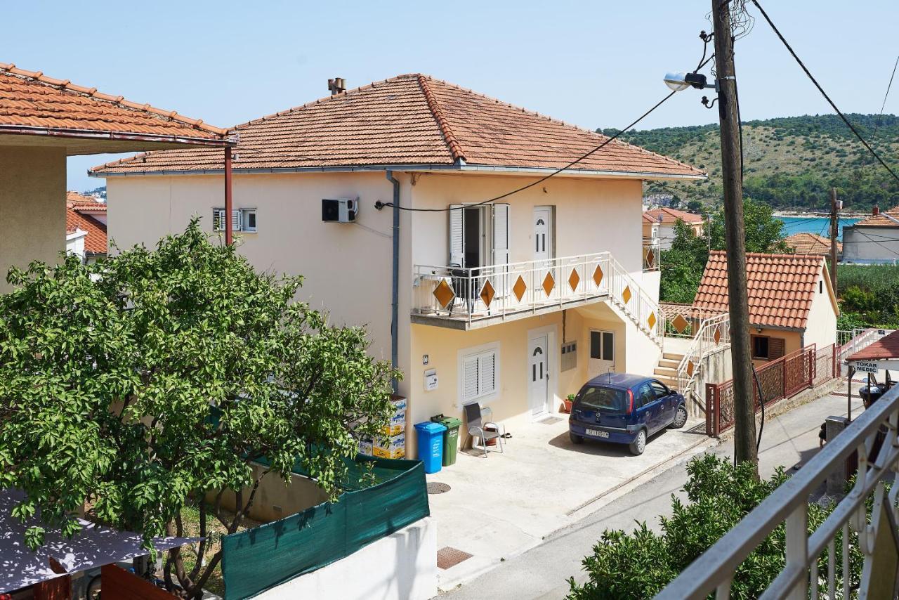 Apartmani Draga Trogir Zewnętrze zdjęcie